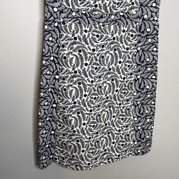 Boden | Isla Textured Blue & White Sheath Dress‎ Size 6 - Picture 3 of 6